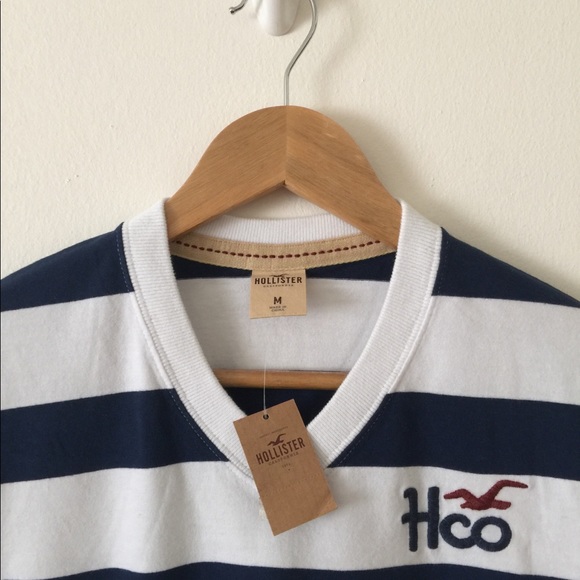 Hollister Men’s 100% cotton shirt, New with Tag - Picture 2 of 2